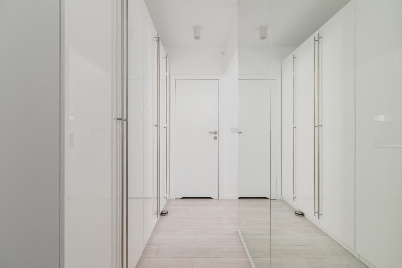 City Centre & Modern Quiet Apartment With Parking By Renters Prestige Krakau Exterior foto